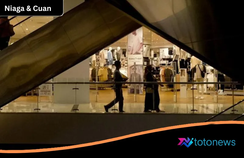 Badai Dolar AS Menghantam Mal Jakarta: Daya Beli Lesu, Tradisi Bawa Bekal Kembali Menjamur