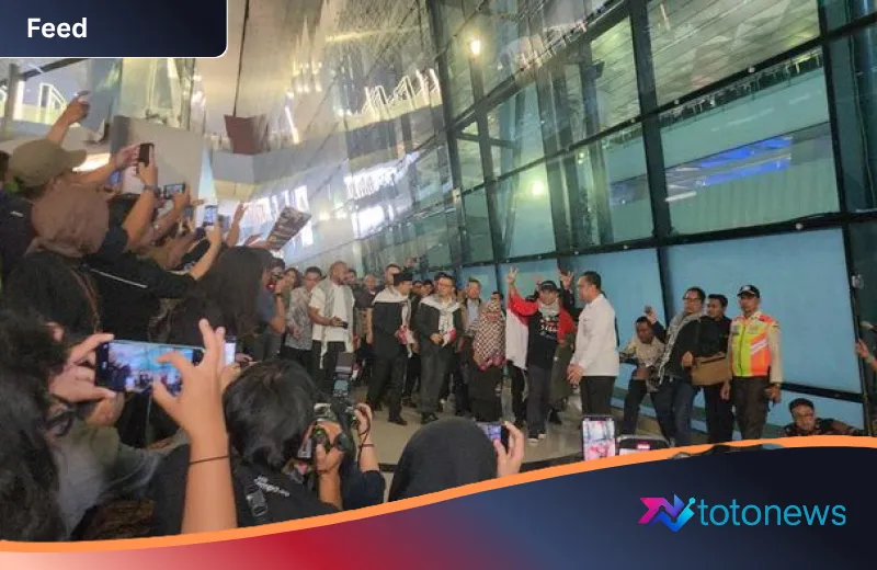 Haru di Soekarno-Hatta: Kisah Kepulangan 9 Relawan Global Sumud Flotilla Usai Lewati Masa Kelam di Tahanan Israel