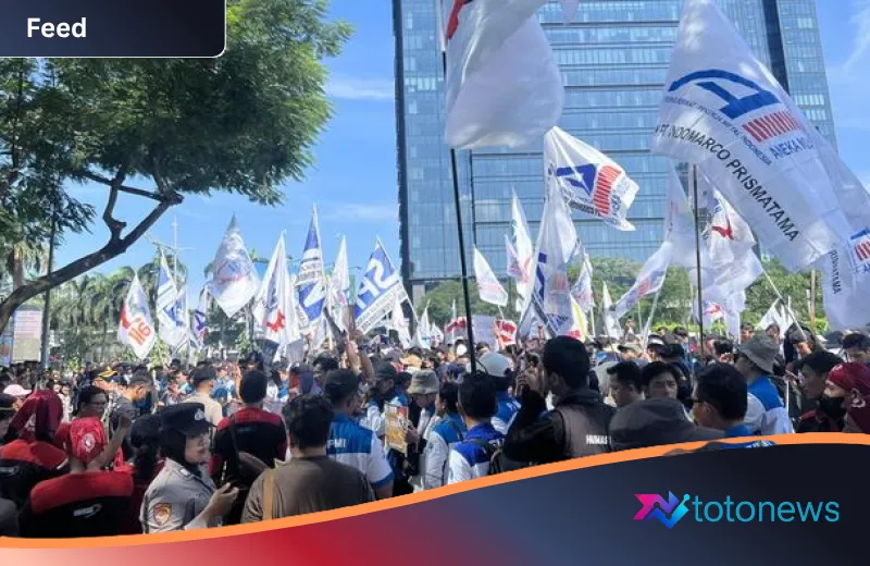 Gelombang Protes di Menara Indomaret: Menguak Kontroversi Kebijakan Upah Lembur yang Diganti Hari Libur
