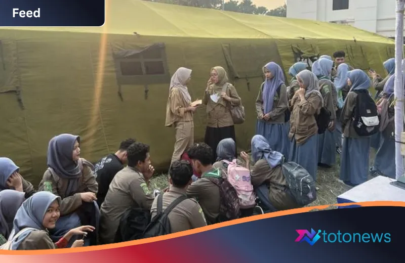 Kemanusiaan di Tengah Puing: Kisah Haru Siswa SMA Muhammadiyah 2 Jakarta Rangkul Sahabat Korban Kebakaran Kemayoran