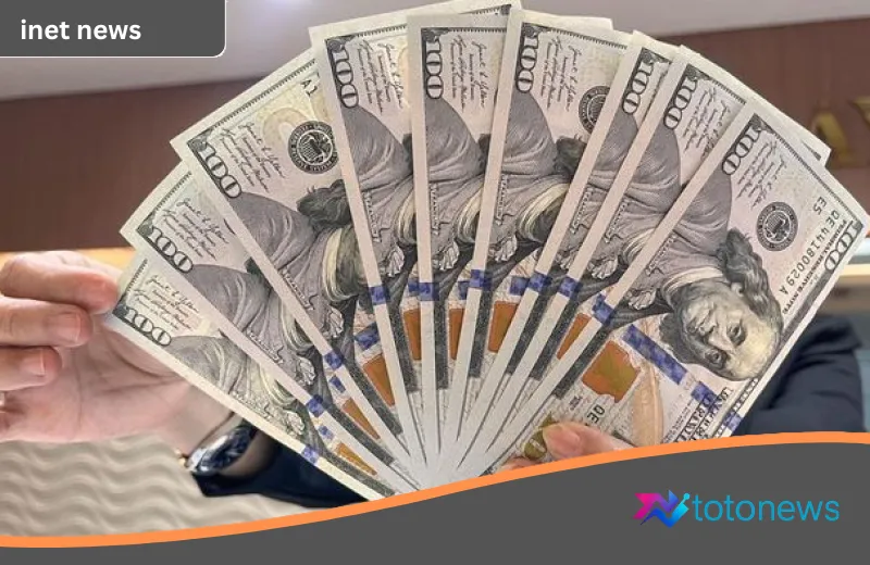 Rupiah Terkapar! Dolar AS Tembus Rp 18.000, Gelombang Kekhawatiran Menyeruak di Jagat Maya