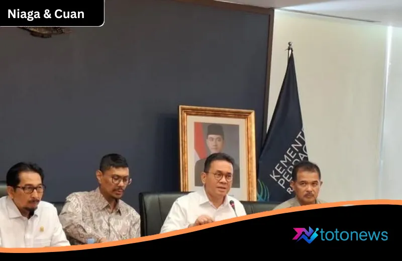 Strategi Barter Mendag Budi Santoso: Terobosan Berani di Tengah Rekor Rupiah Rp 18.000 per Dolar AS