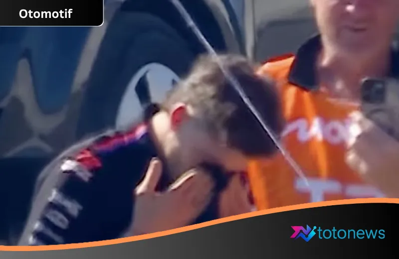 Air Mata Penyesalan Marco Bezzecchi: Pelukan Hangat untuk Marshal dan Konsekuensi Berat di MotoGP Ceko