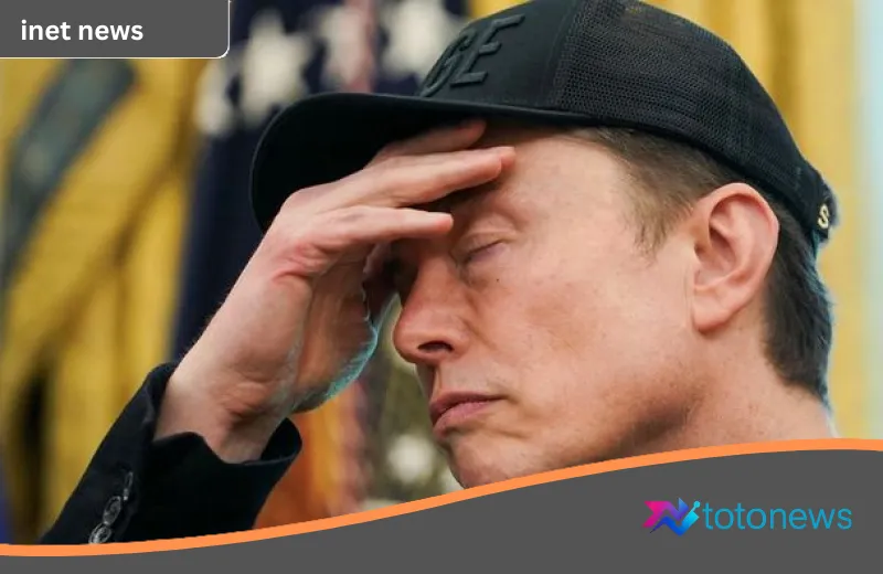 Elon Musk Lengser dari Takhta Triliuner: Mengapa Saham SpaceX Terjun Bebas 30 Persen?