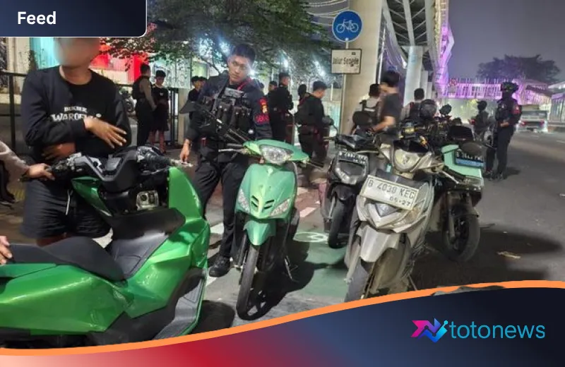 Malam Mencekam di Ibu Kota: Brimob Polda Metro Jaya Sisir Titik Rawan, Berhasil Redam Tawuran hingga Aksi Curanmor
