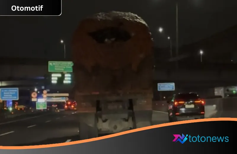 Horor Malam Hari di Tol Cikampek: Truk ‘Hantu’ Tanpa Lampu Nyaris Picu Tragedi Maut, Efektivitas Uji KIR Dipertanyakan