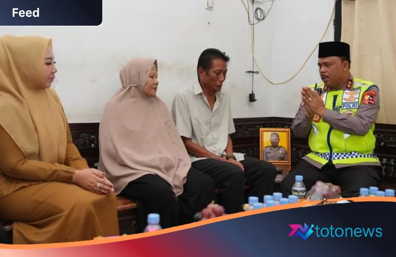 Penghormatan Terakhir untuk Sang Bhayangkara: Kakorlantas Kenang Dedikasi Bripka Anumerta Fajar Permana di Operasi Ketupat 2026