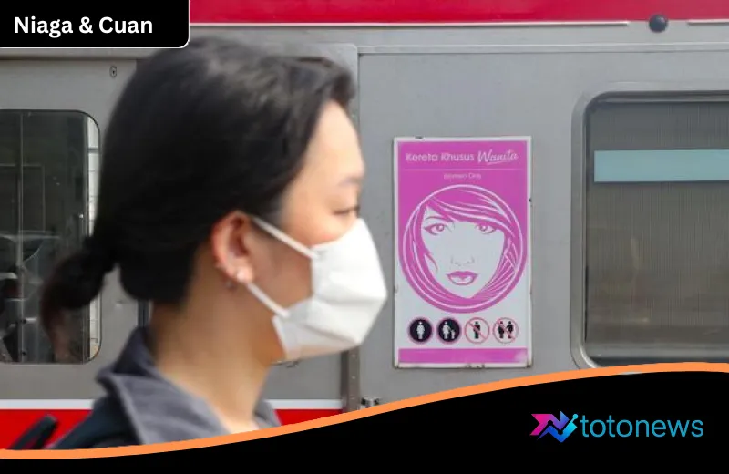 Polemik Gerbong Khusus Wanita: Menhub Ungkap Alasan Tetap Berada di Ujung Rangkaian KRL