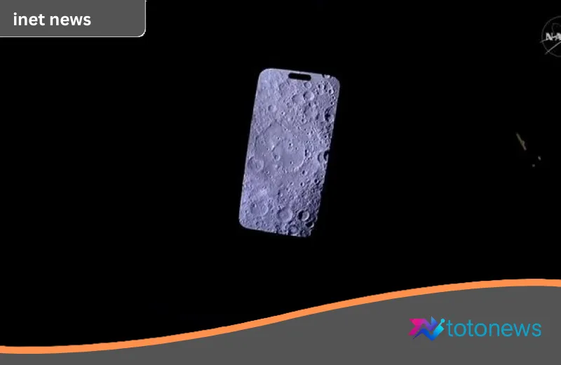 Potret Ikonis Sisi Jauh Bulan: Bagaimana iPhone 17 Pro Max Menjadi ‘Mata’ Astronaut Artemis II di Ruang Angkasa